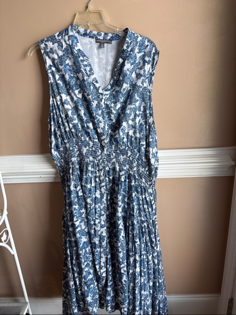 Chelsea & Theodore Blue and White Floral Midi Dress